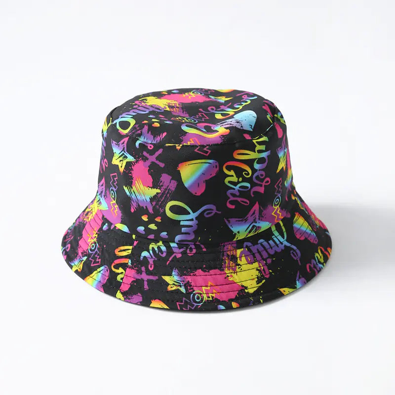 Reversible Heart Print Bucket Hat