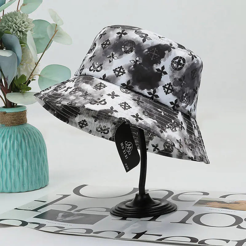 Fashionable Outdoor Sunshade Hat